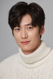나인우