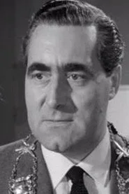 Leslie Sands