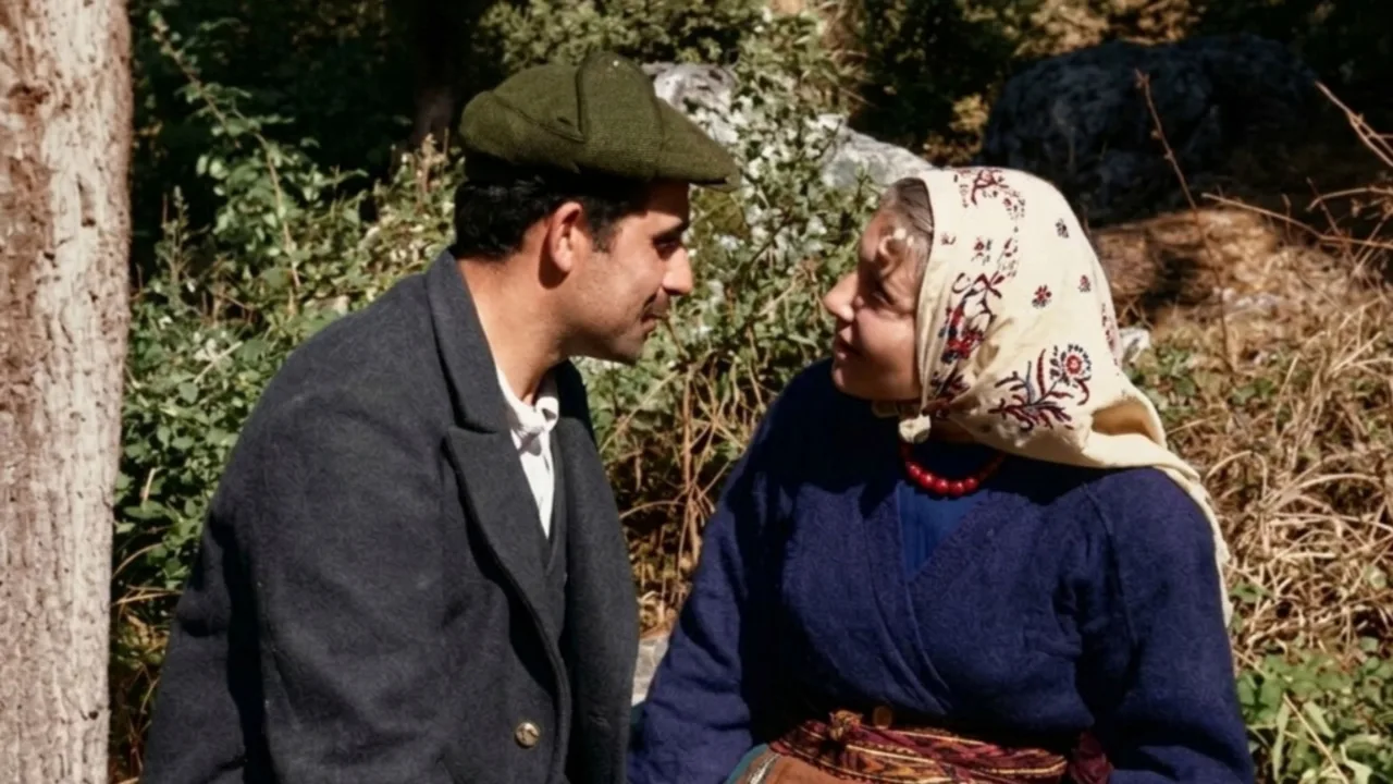 Aysel, Bataklı Damın Kızı İndir - görsel 2