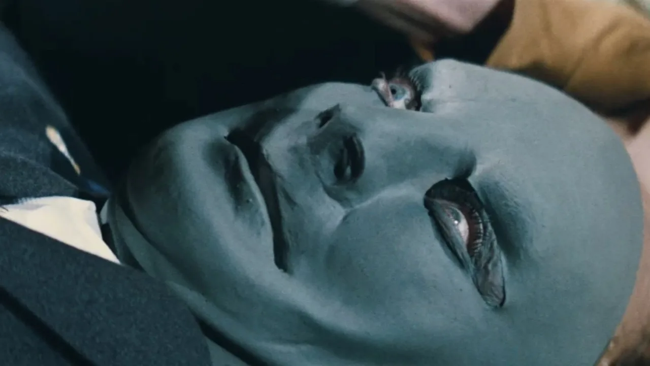 Fantomas Scotland Yard'a Karşı İndir - görsel 8