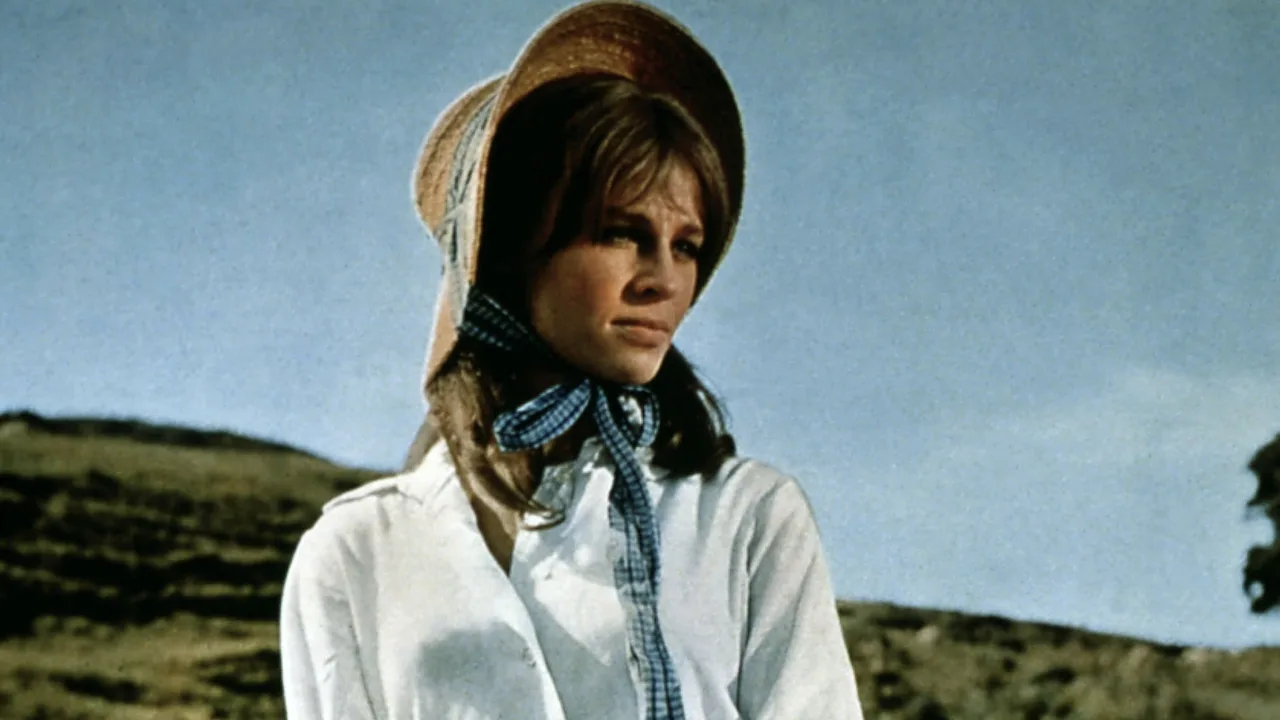 Far from the Madding Crowd İndir - görsel 5