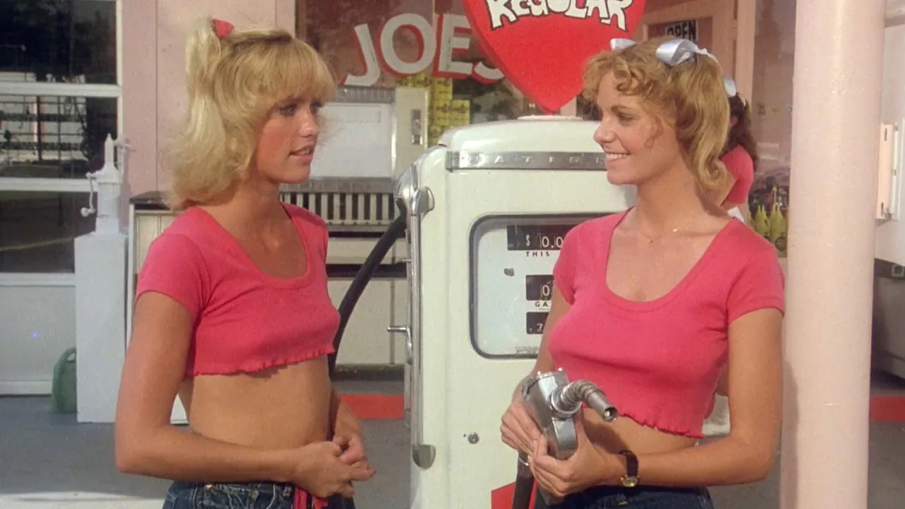 Gas Pump Girls İndir - görsel 3