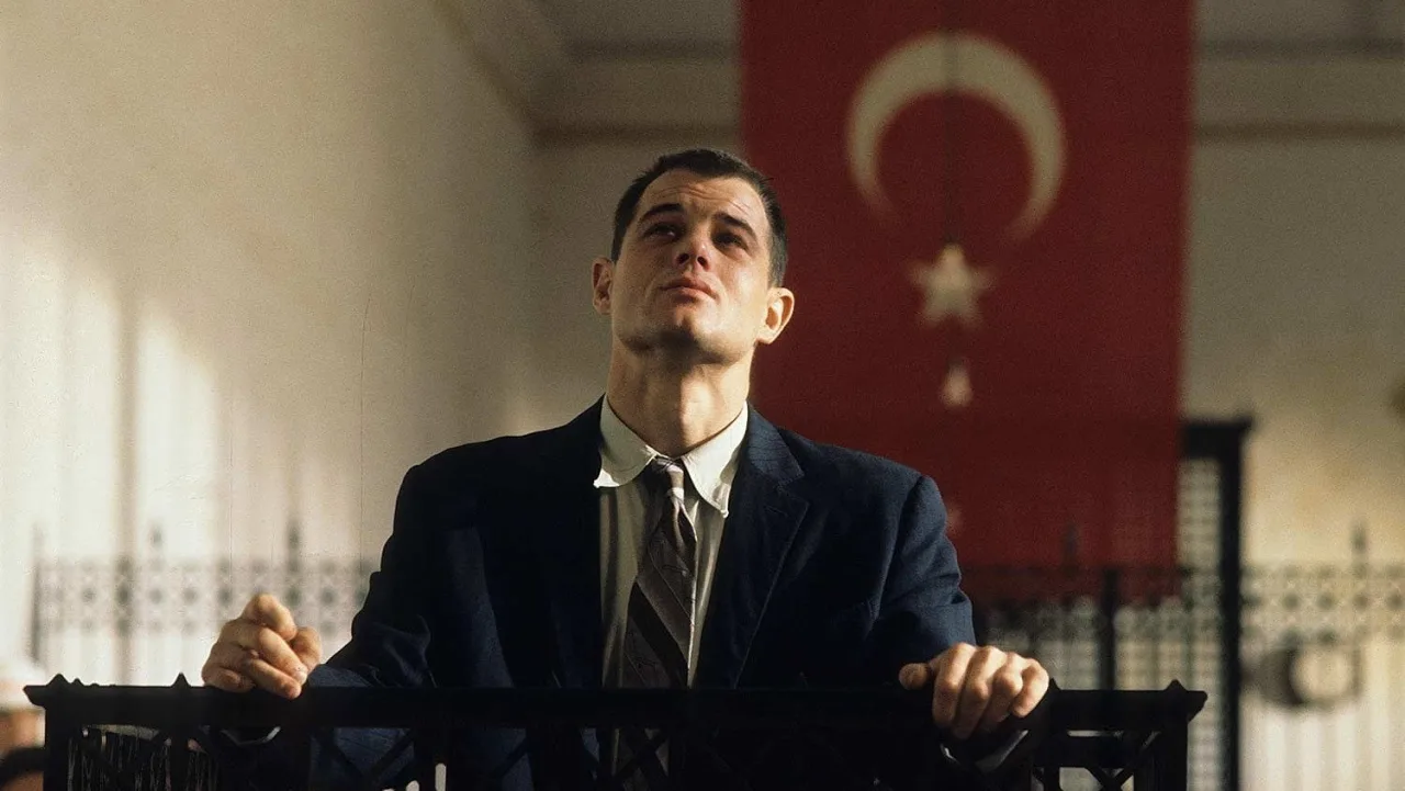 Geceyarısı Ekspresi İndir - görsel 8