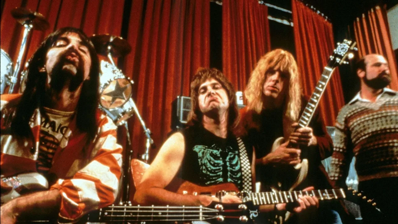 Huzurlarınızda Spinal Tap İndir - görsel 6