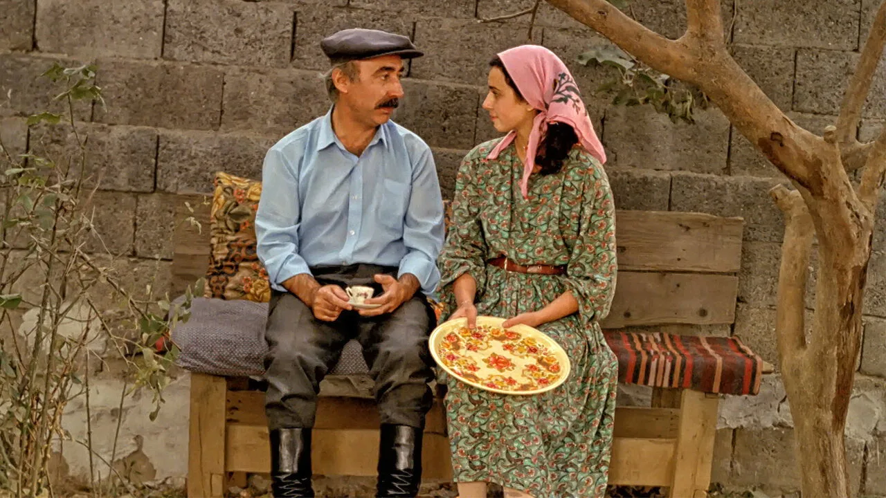 Züğürt Ağa İndir - görsel 2