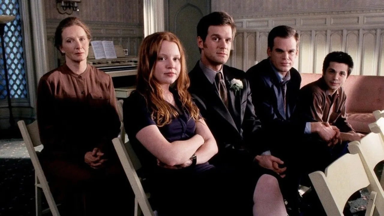 Six Feet Under 1080p Dual İndir - görsel 6