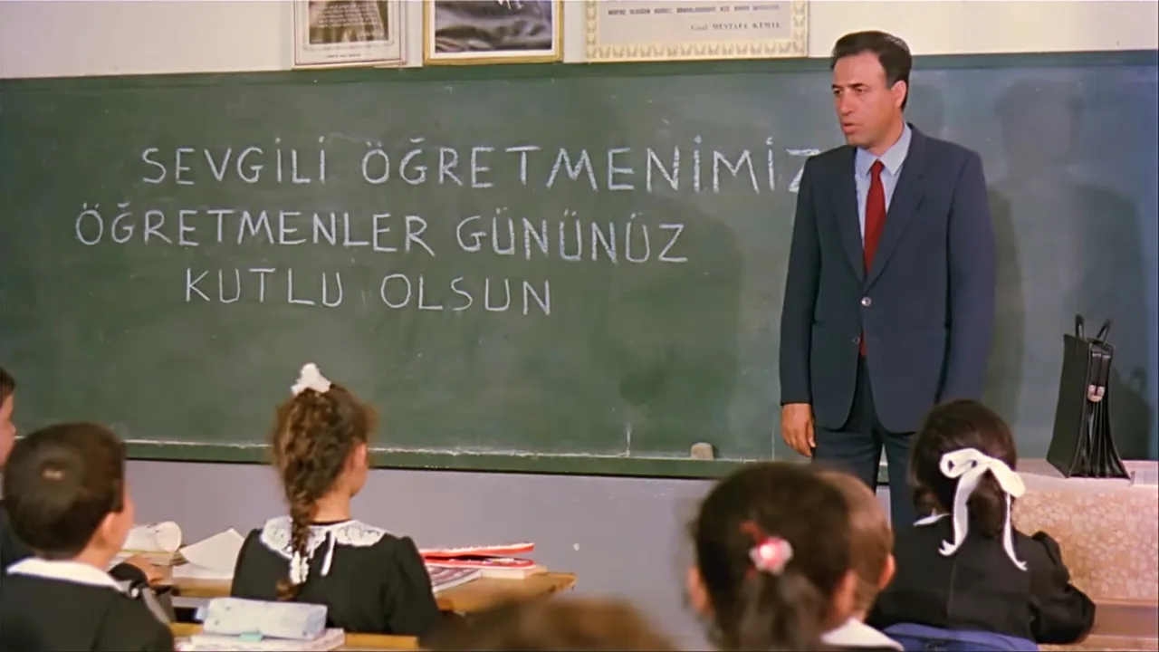 Öğretmen İndir - görsel 1