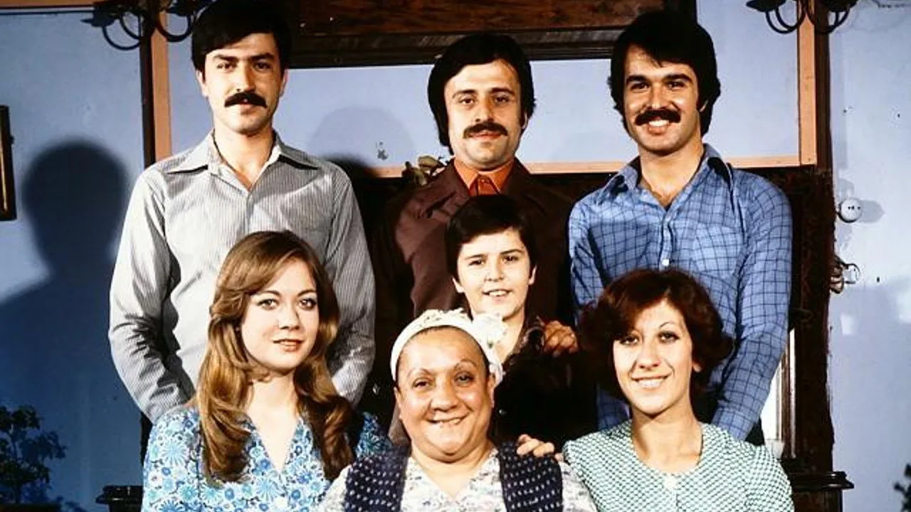 Aile Şerefi İndir - görsel 2