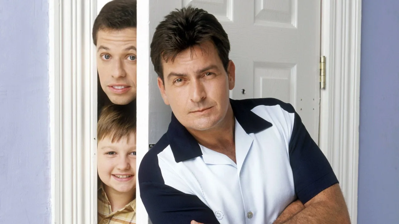 Two and a Half Men 1080p İndir - görsel 2