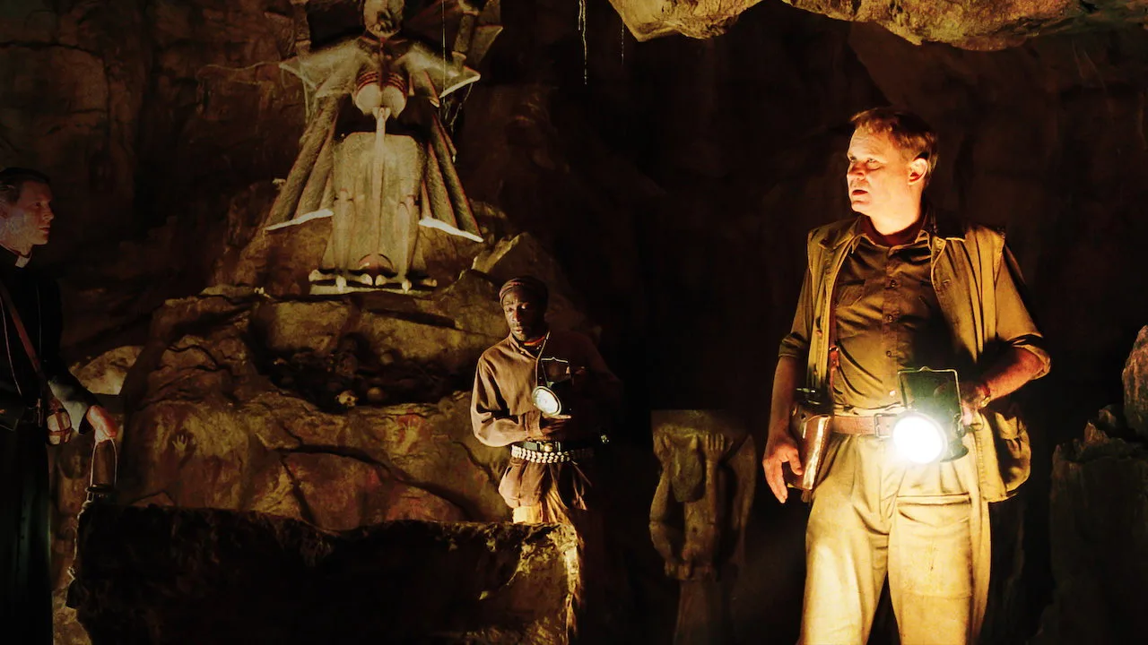 Dominion: Prequel to The Exorcist İndir - görsel 8
