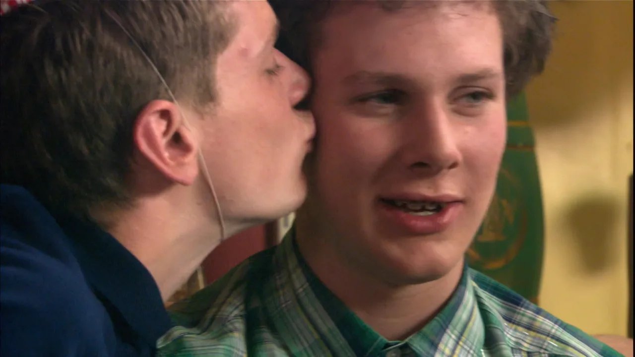 Skins 1080p İndir - görsel 3