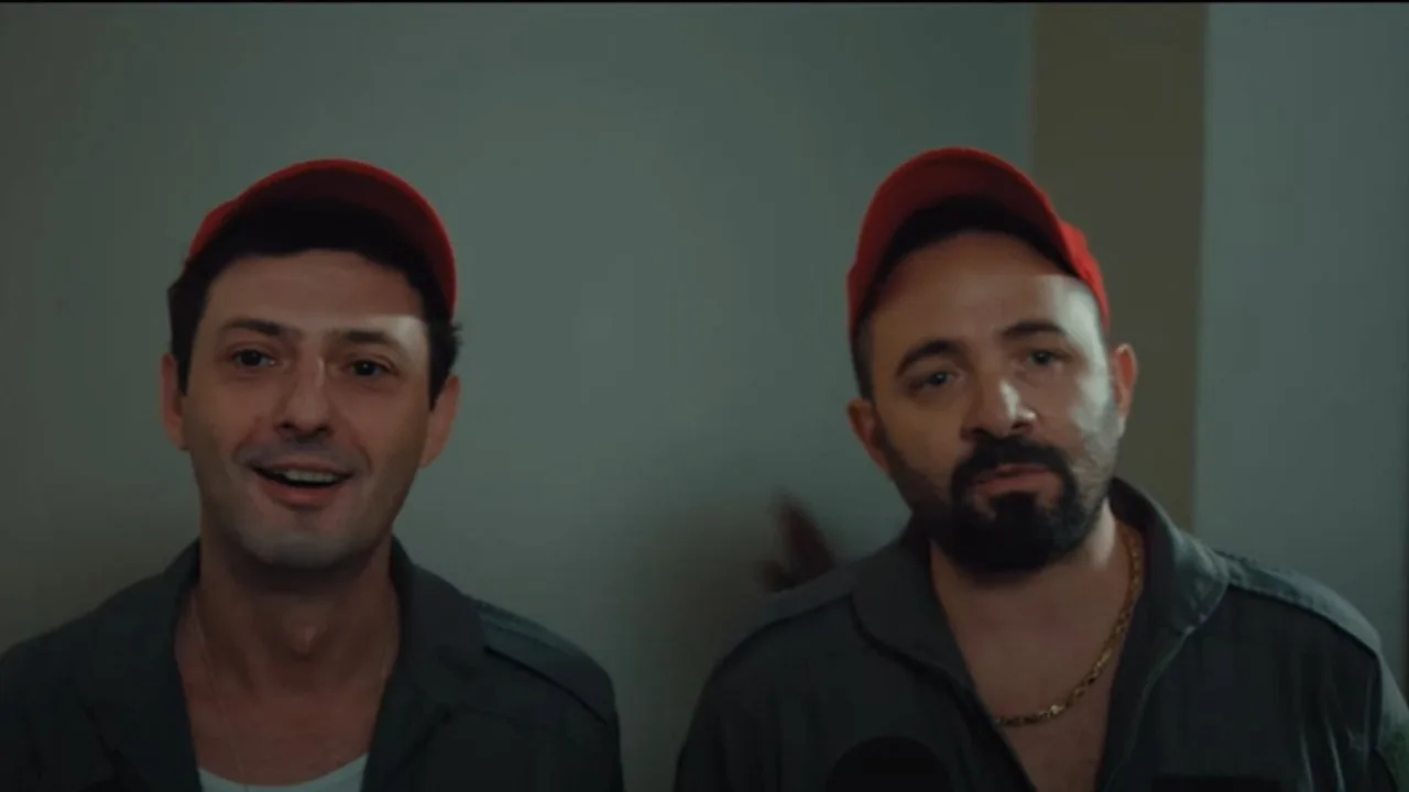 Hep Yek 4: Bela Okuma Altan İndir - görsel 2