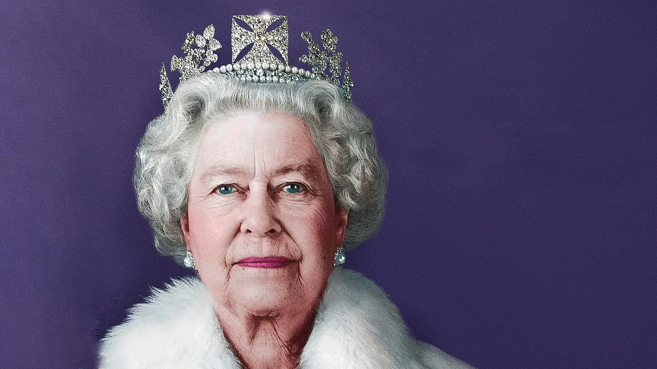 Elizabeth: A Portrait in Part(s) İndir - görsel 3