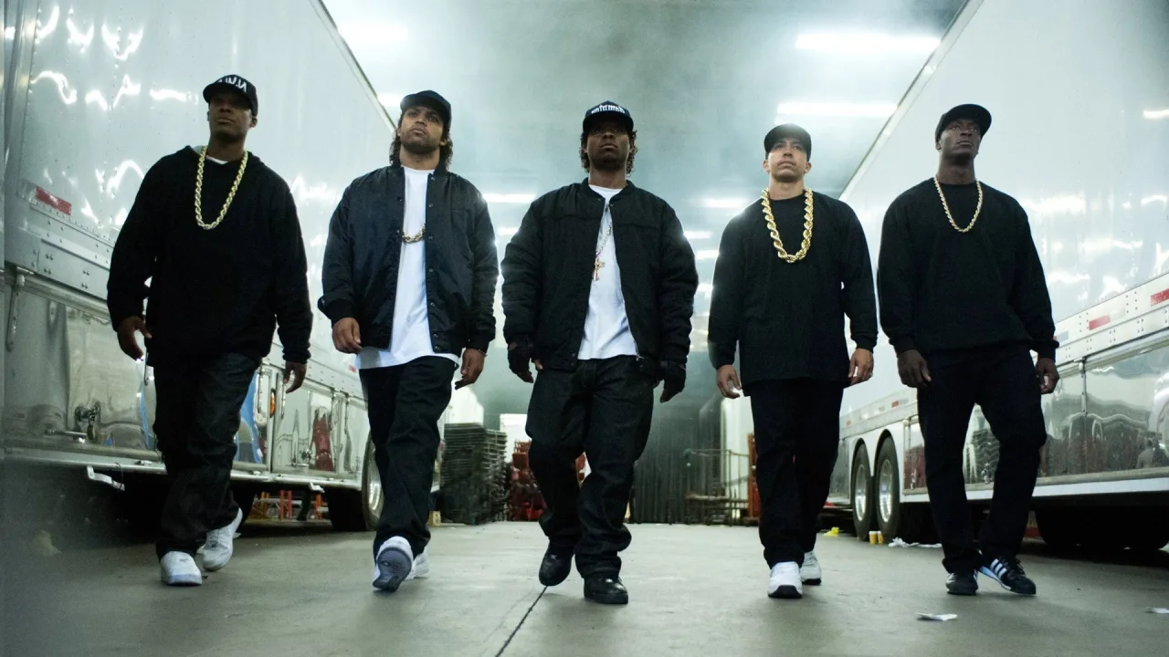 Straight Outta Compton İndir - görsel 8