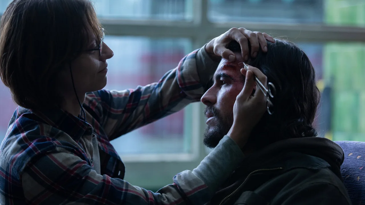 Bird Box Barcelona İndir - görsel 10