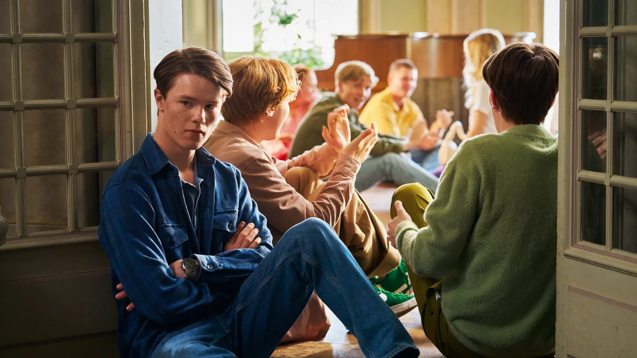 Young Royals 1080p İndir - görsel 5