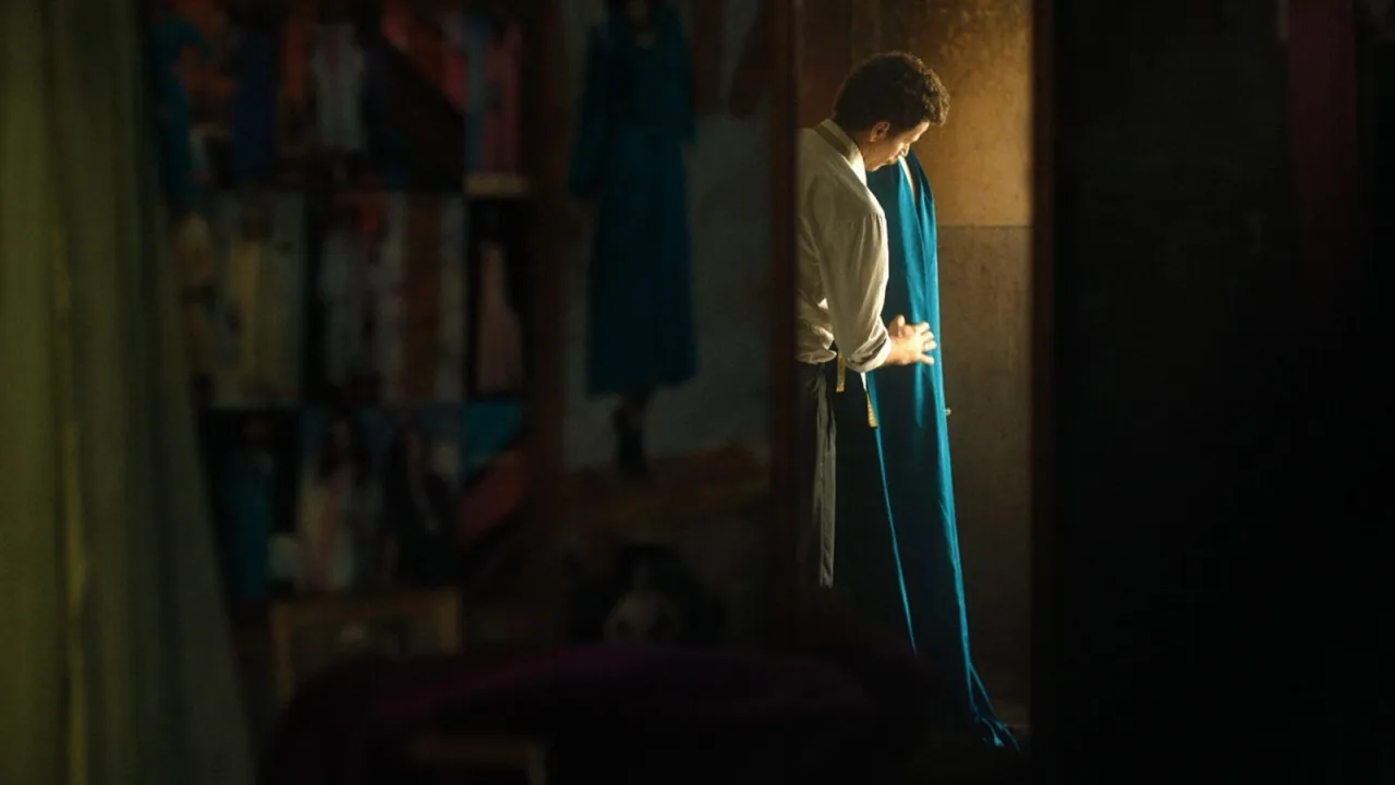 The Blue Caftan İndir - görsel 6