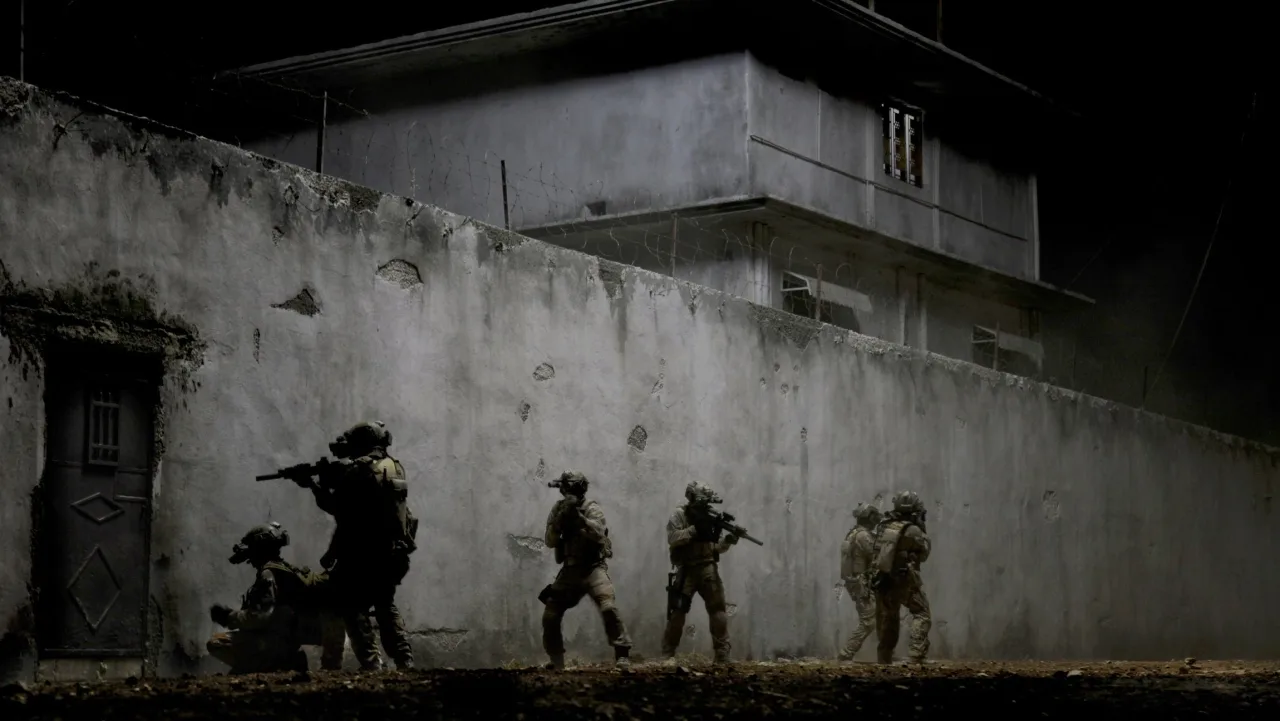 00:30 - Zero Dark Thirty İndir - görsel 1