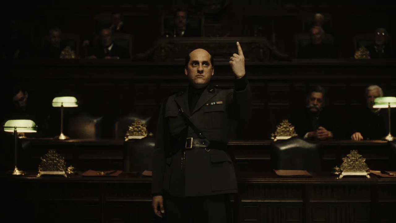 Mussolini: Yüzyılın Oğlu 4K İndir - görsel 3