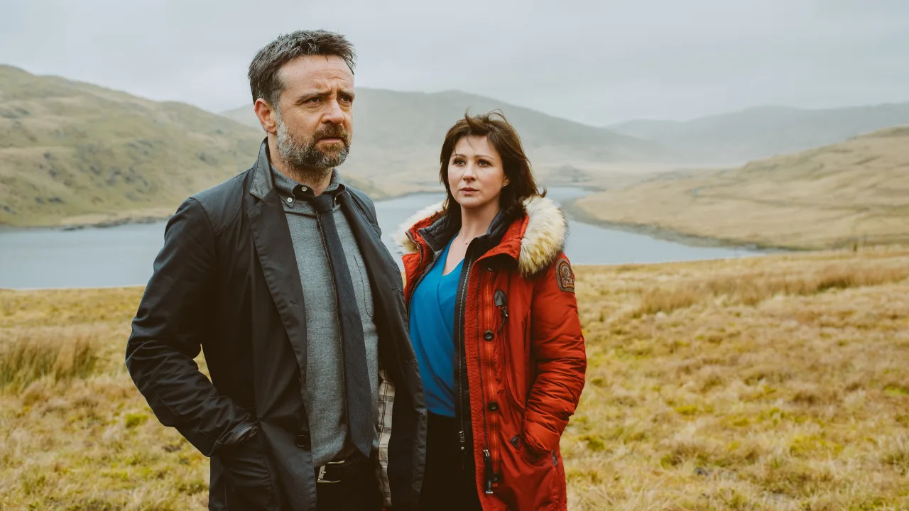 Hinterland 1080p İndir - görsel 2