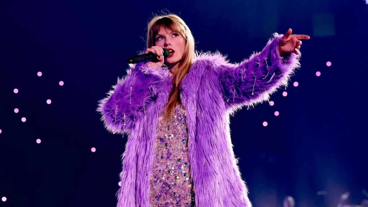 TAYLOR SWIFT | THE ERAS TOUR İndir - görsel 9
