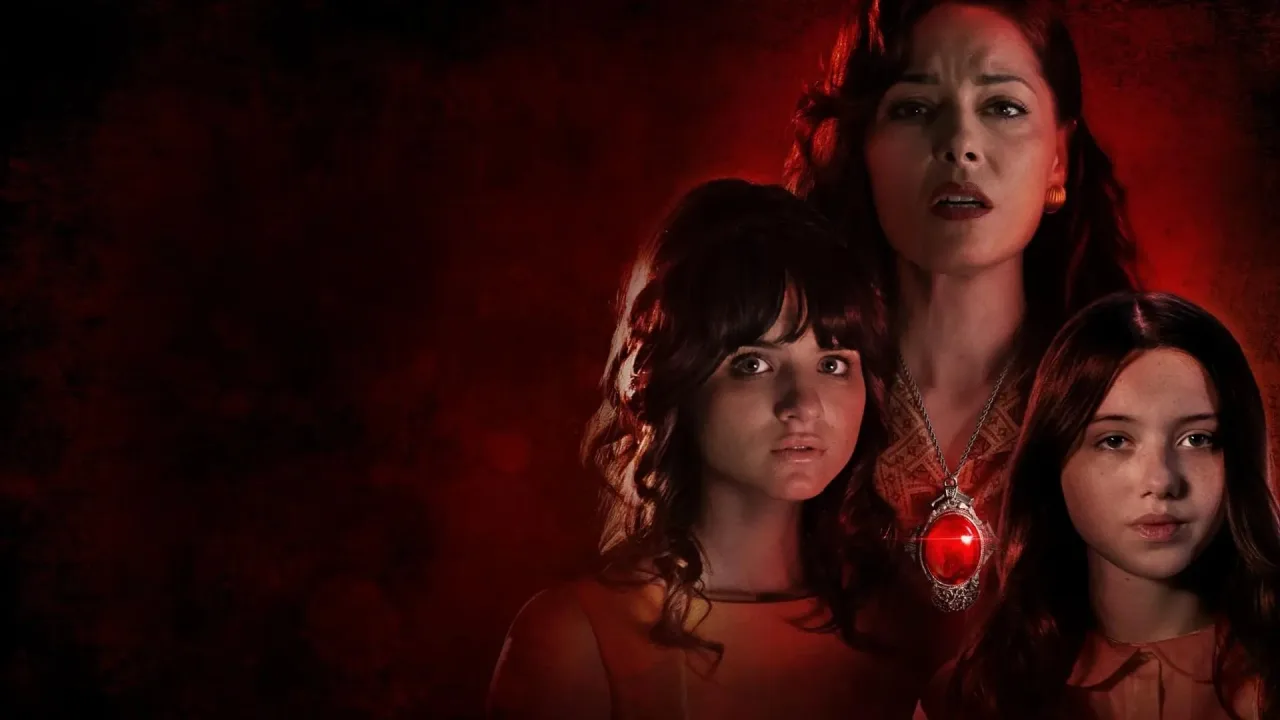 The Curse of the Necklace İndir - görsel 3