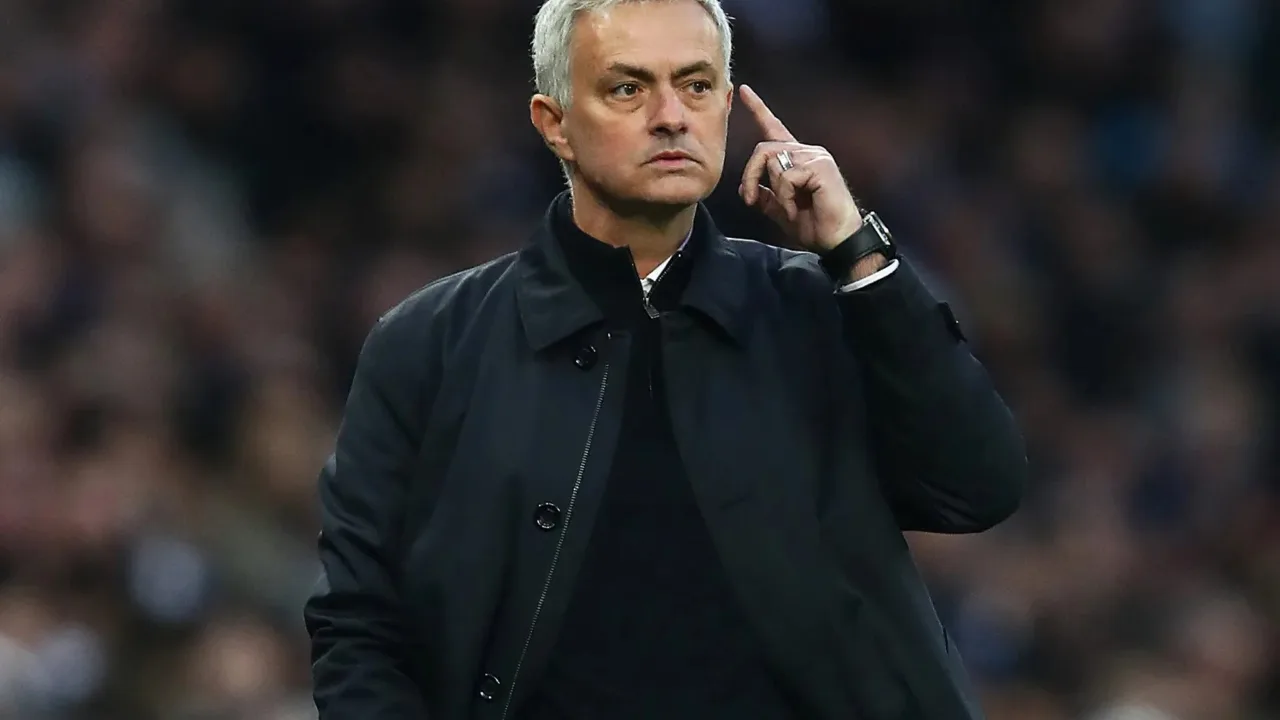 José Mourinho 1080p Dual İndir - görsel 3