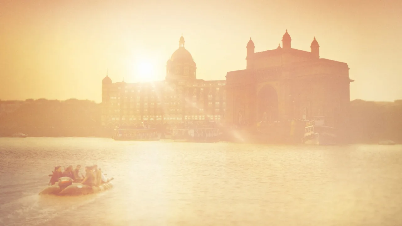 Hotel Mumbai İndir - görsel 7