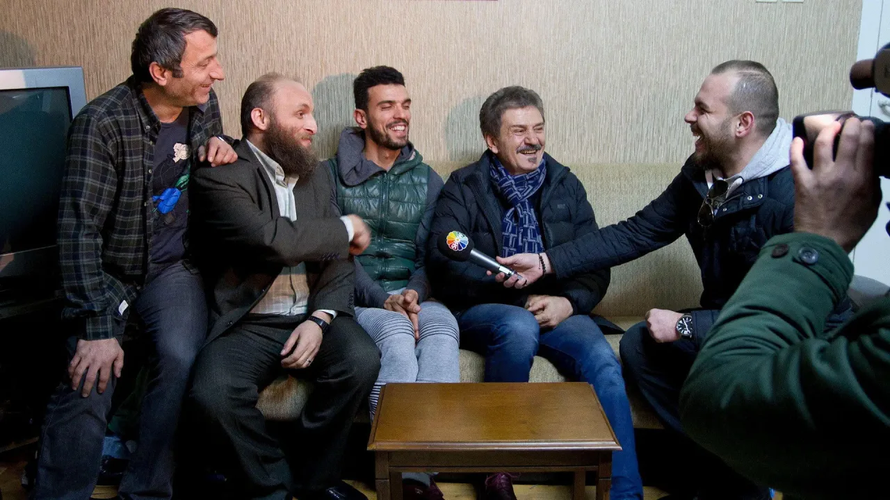 Oflu Hoca'nın Şifresi 2 İndir - görsel 1
