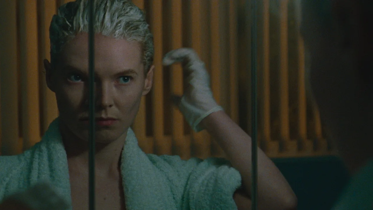 Blue Jean İndir - görsel 2