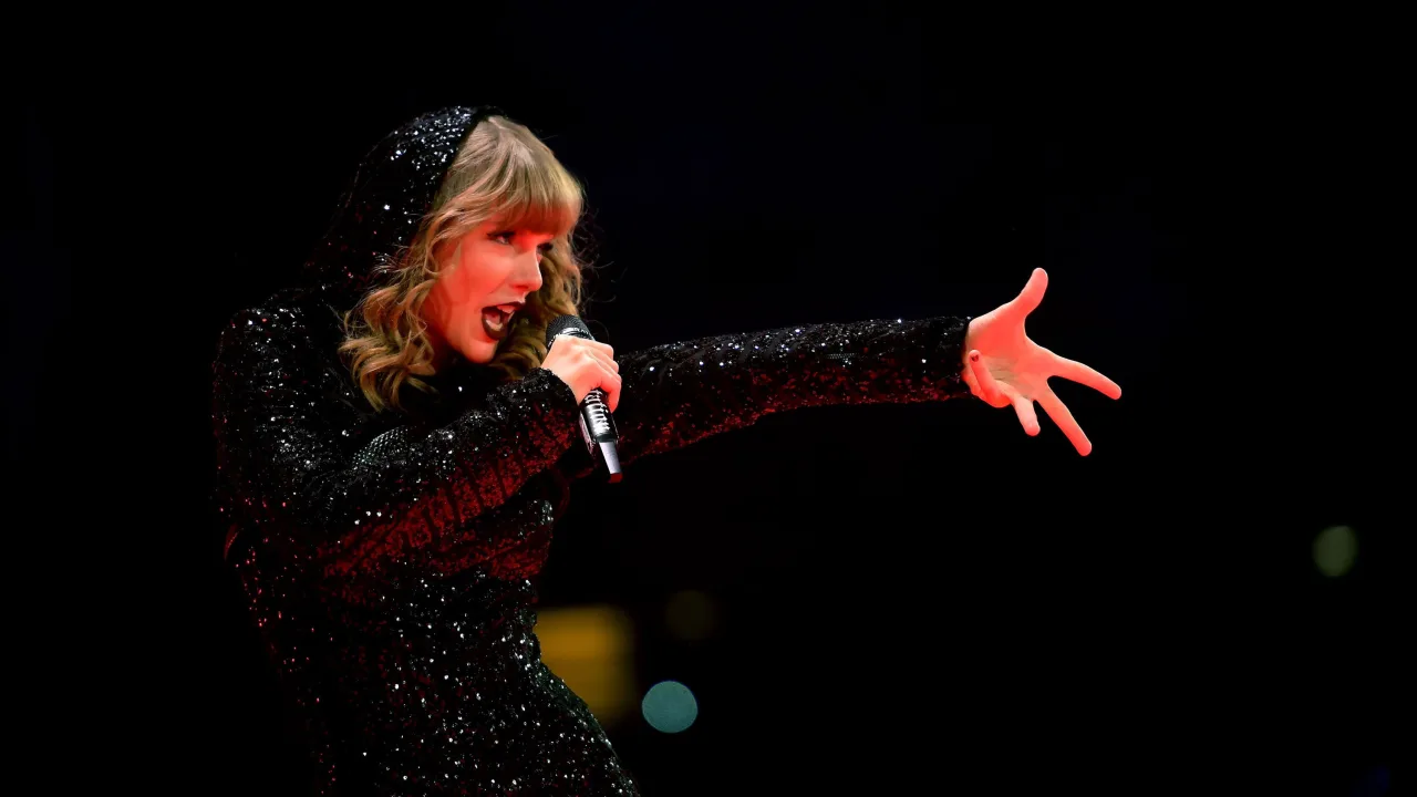 Taylor Swift: İtibar Stadyum Turu İndir - görsel 2