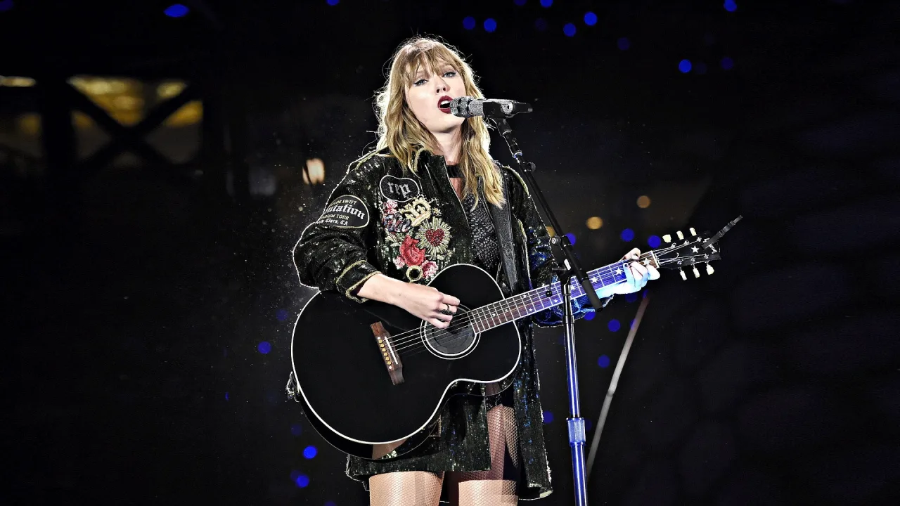 Taylor Swift: İtibar Stadyum Turu İndir - görsel 6