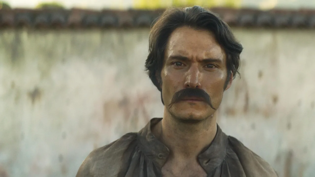 Yüzyıllık Yalnızlık 1080p İndir - görsel 4