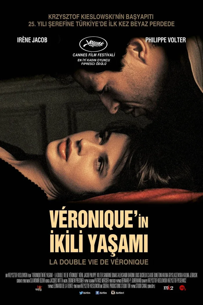 Véronique'in İkili Yaşamı İndir - görsel 12