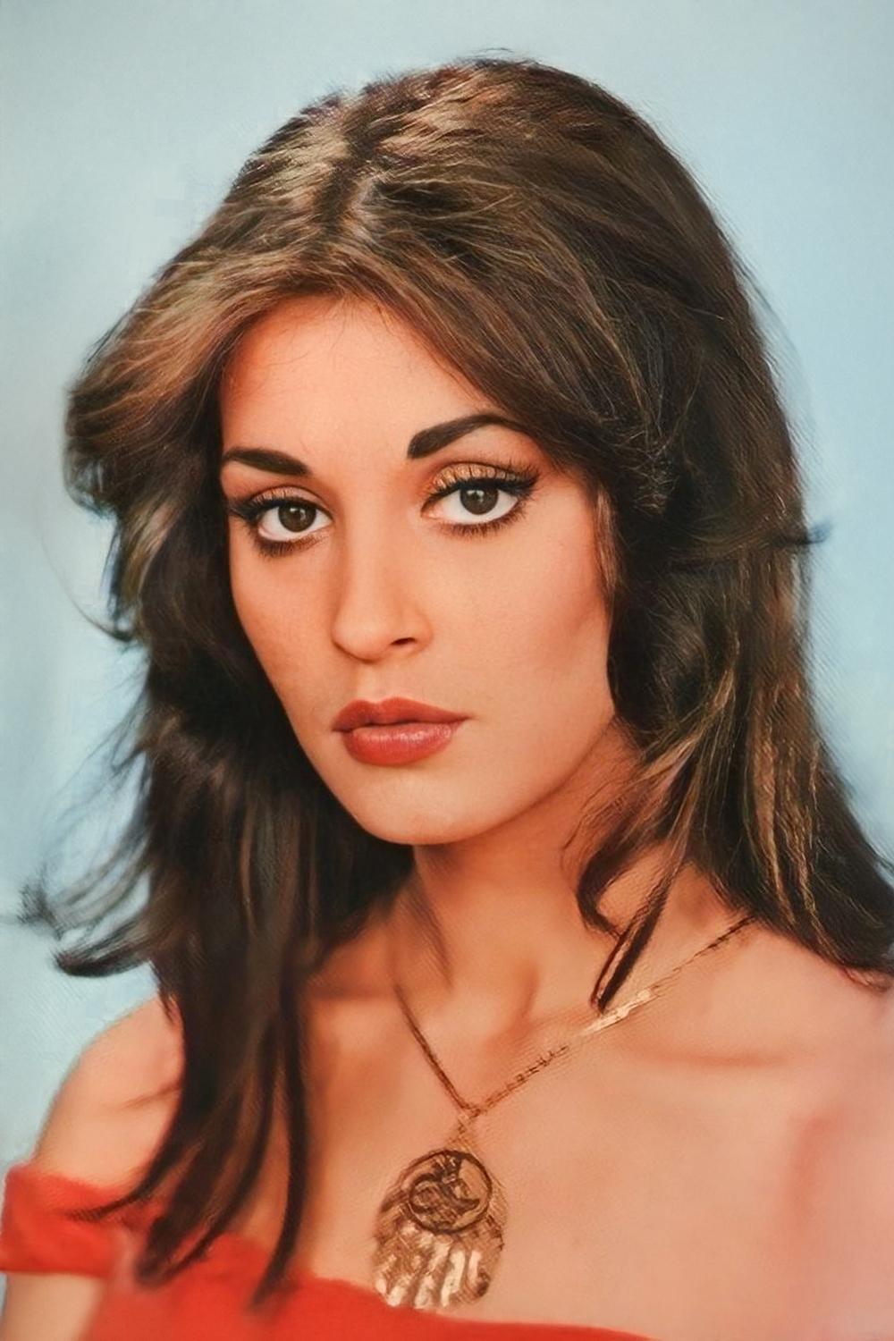 Necla Nazir